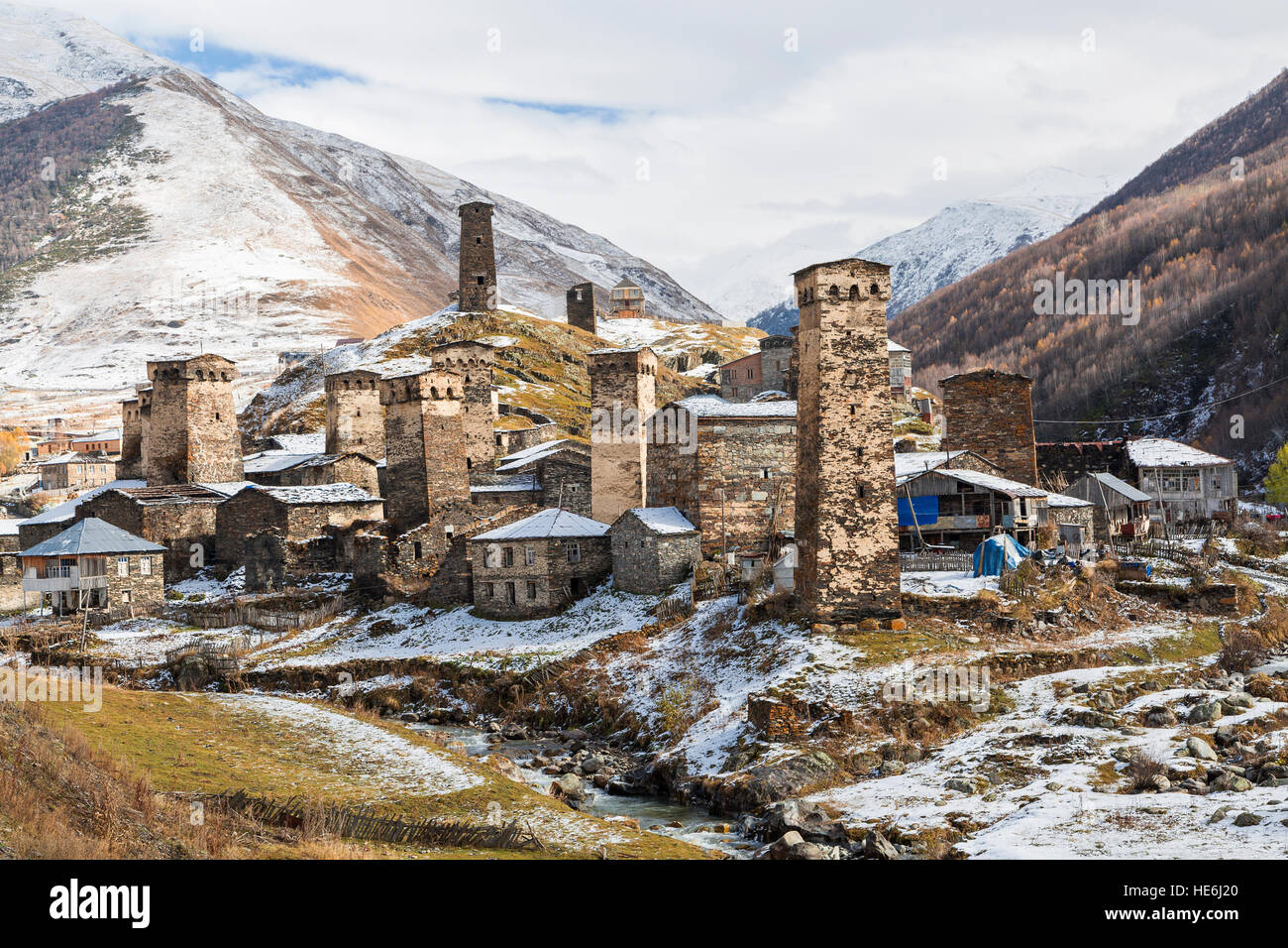 Mittelalterliche Türme in Ushguli, Georgia. Stockfoto