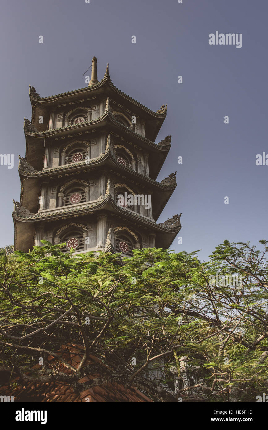 Buddhistische Tempel stand hoch in Marmor Berge in der Nähe von Da Nang, Vietnam Stockfoto
