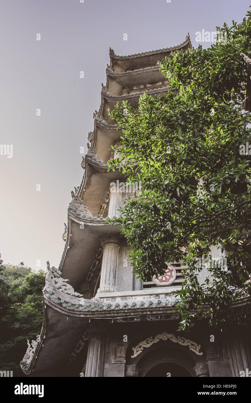 Buddhistische Tempel stand hoch in Marmor Berge in der Nähe von Da Nang, Vietnam Stockfoto