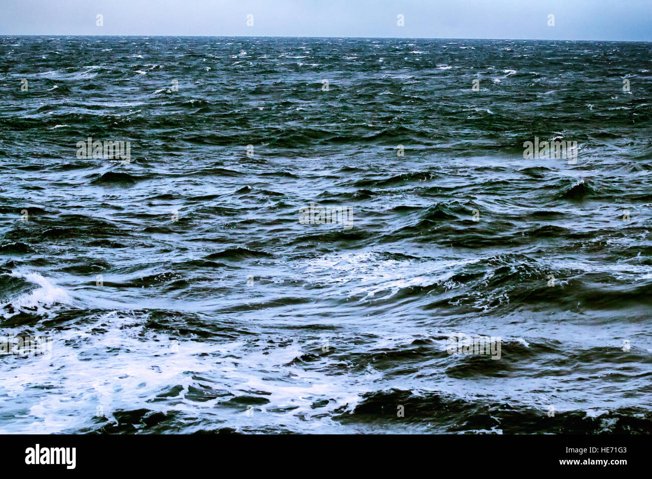 Karasee (Becken des arktischen Ozeans) in der hohen Arktis (Nowaja Semlja-Archipel). Alter Name der Karasee - Eis-Keller, aber jetzt kein Eis fast Stockfoto