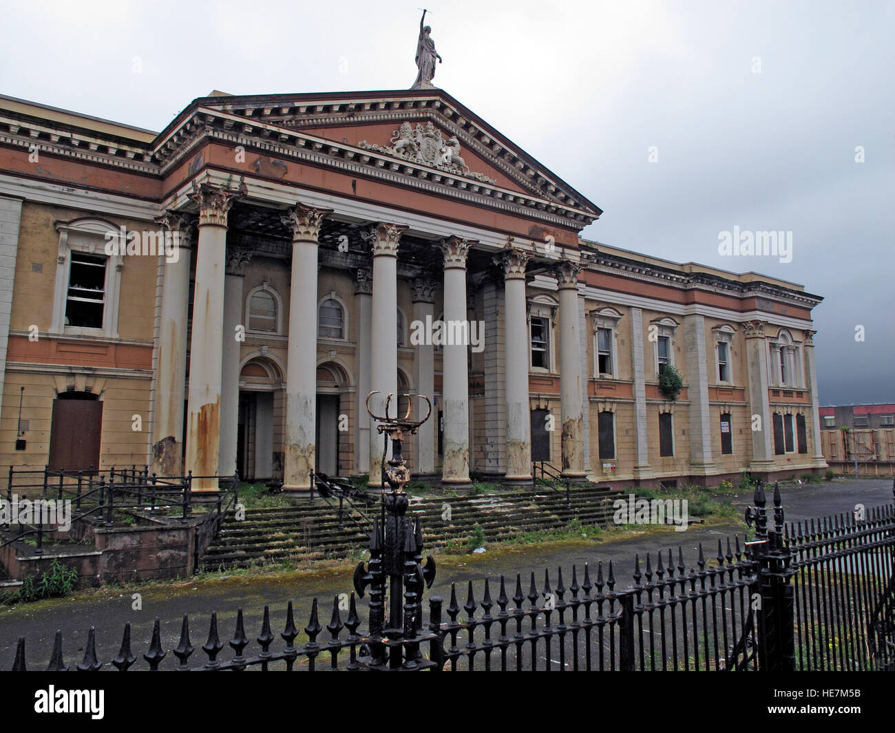 Crumlin Road Courthouse, Belfast, Nordirland, Vereinigtes Königreich Stockfoto