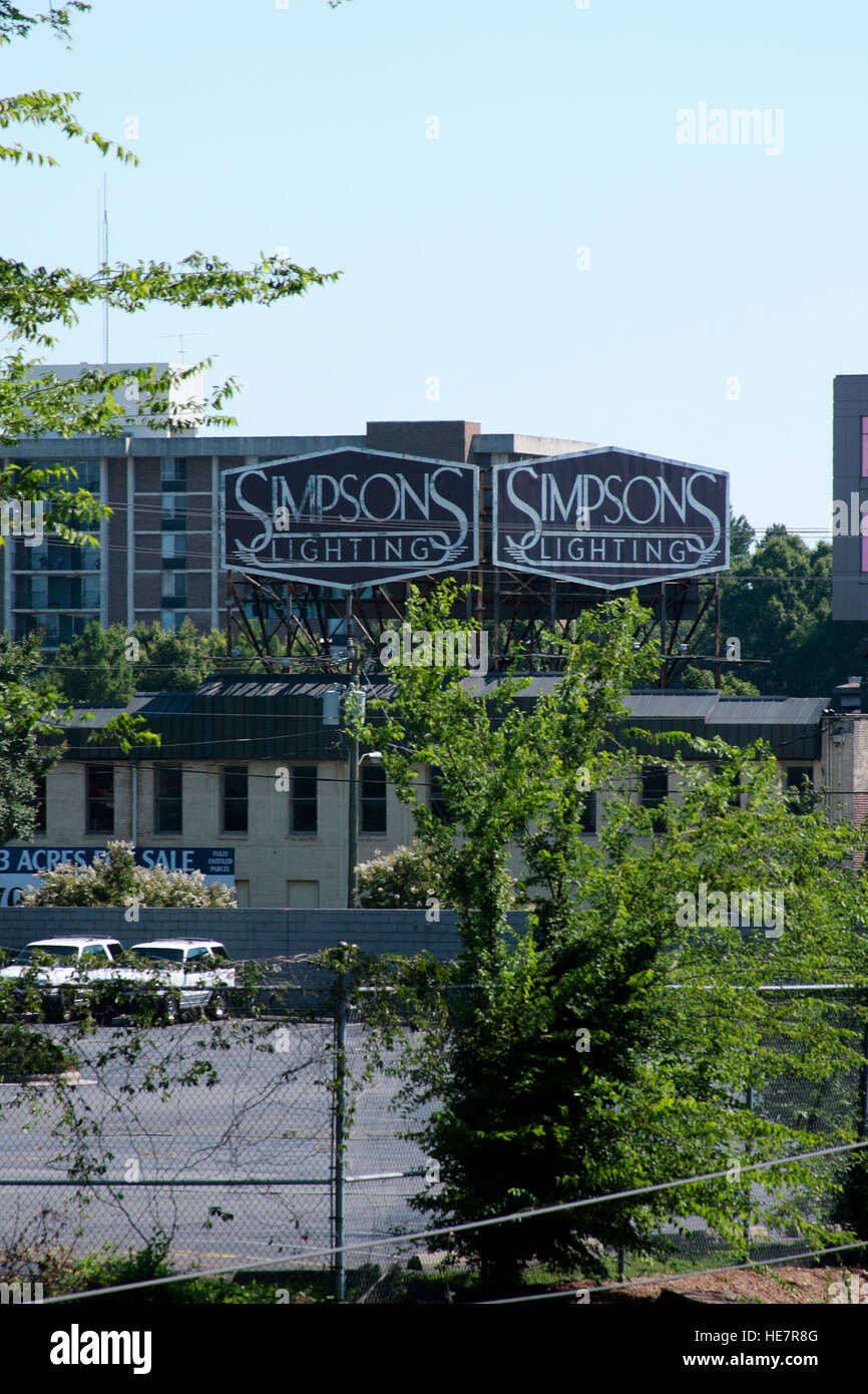 Alten Simpson Beleuchtung Zeichen in South End, Charlotte, NC Stockfoto