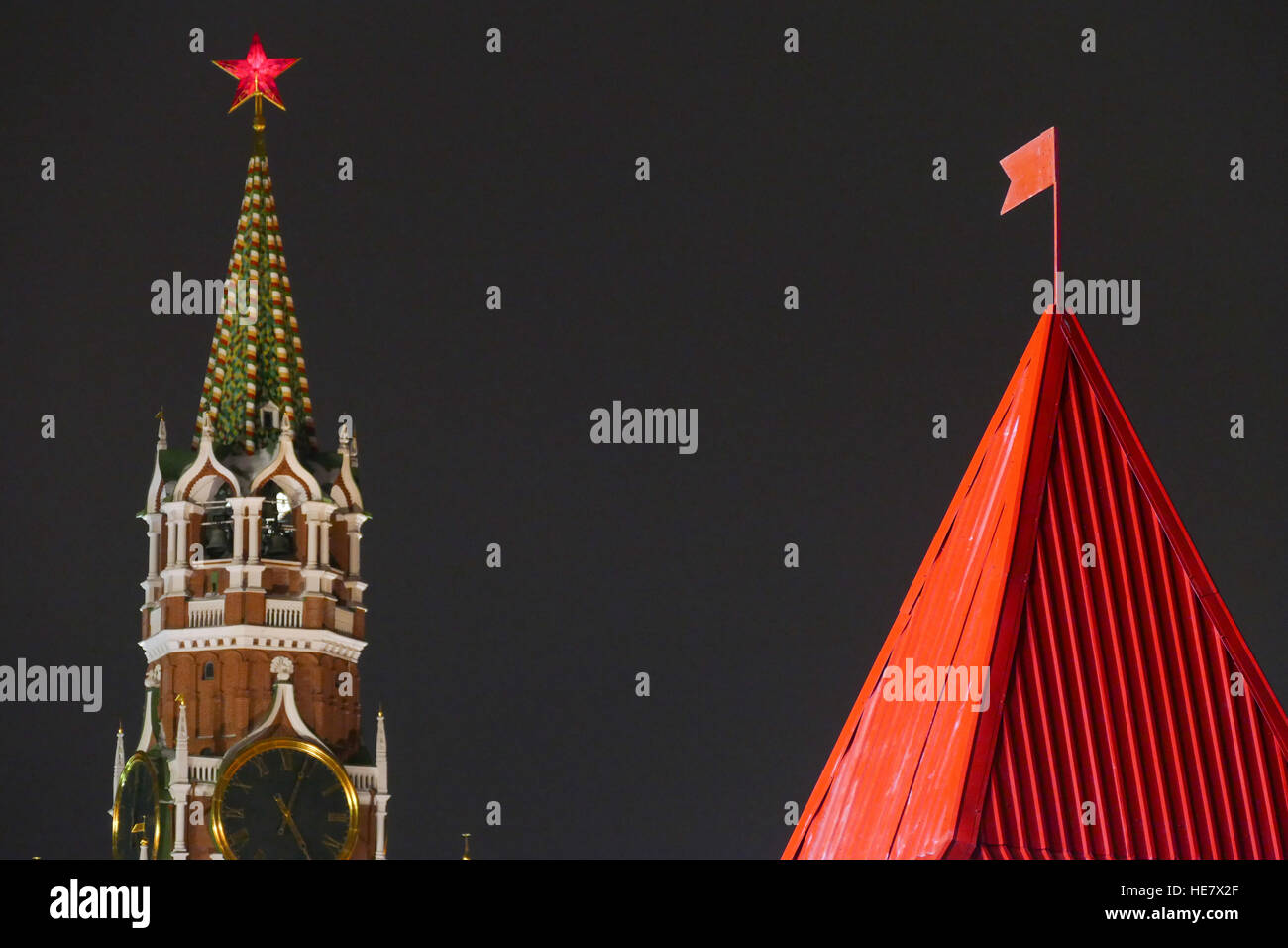 Verschiedene Türme neben dem Kreml Stockfoto