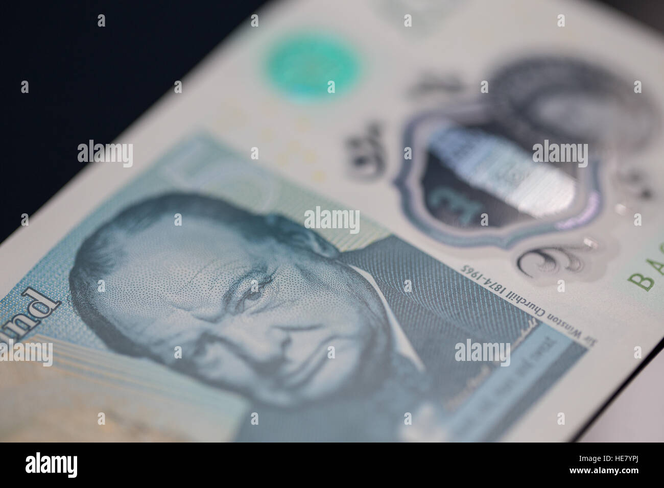 Nahaufnahme von der neue 2016 Polymer-fünf-Pfund-Note (Seite zeigen Churchill) Stockfoto