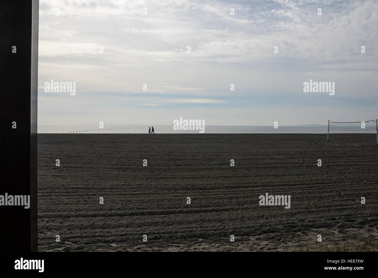 Ein Blick auf den Strand von Santa Pola, Provinz Alicante, Spanien. Stockfoto