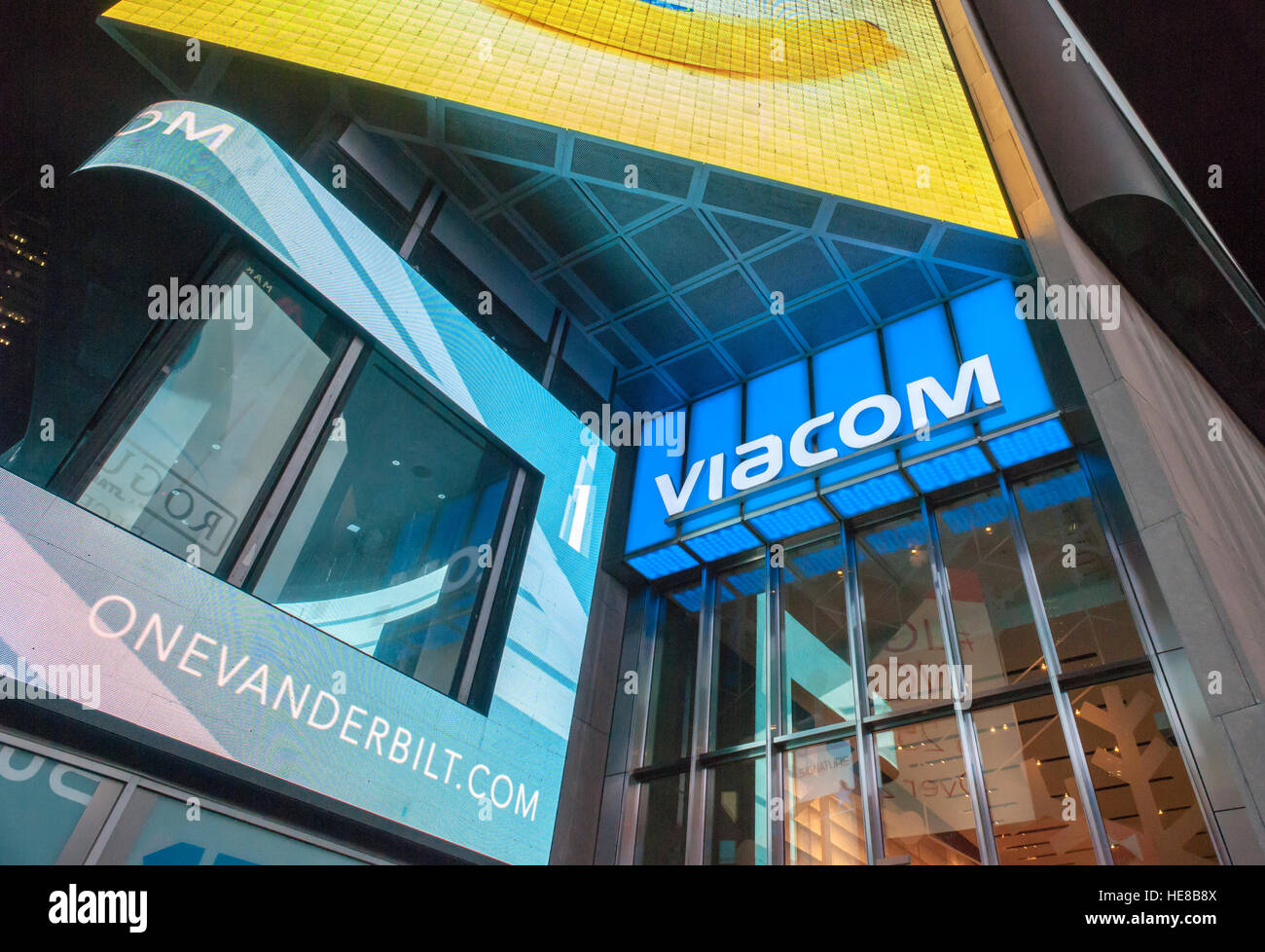Viacom-zentrale am Times Square in New York am Dienstag, 13. Dezember 2016. Die vorgeschlagene Fusion von Viacom und CBS hat abgesagt. Der Plan zur Fusion der beiden Unternehmen nur Erstgespräche erreicht und wurde von Viacom abgesagt. (© Richard B. Levine) Stockfoto