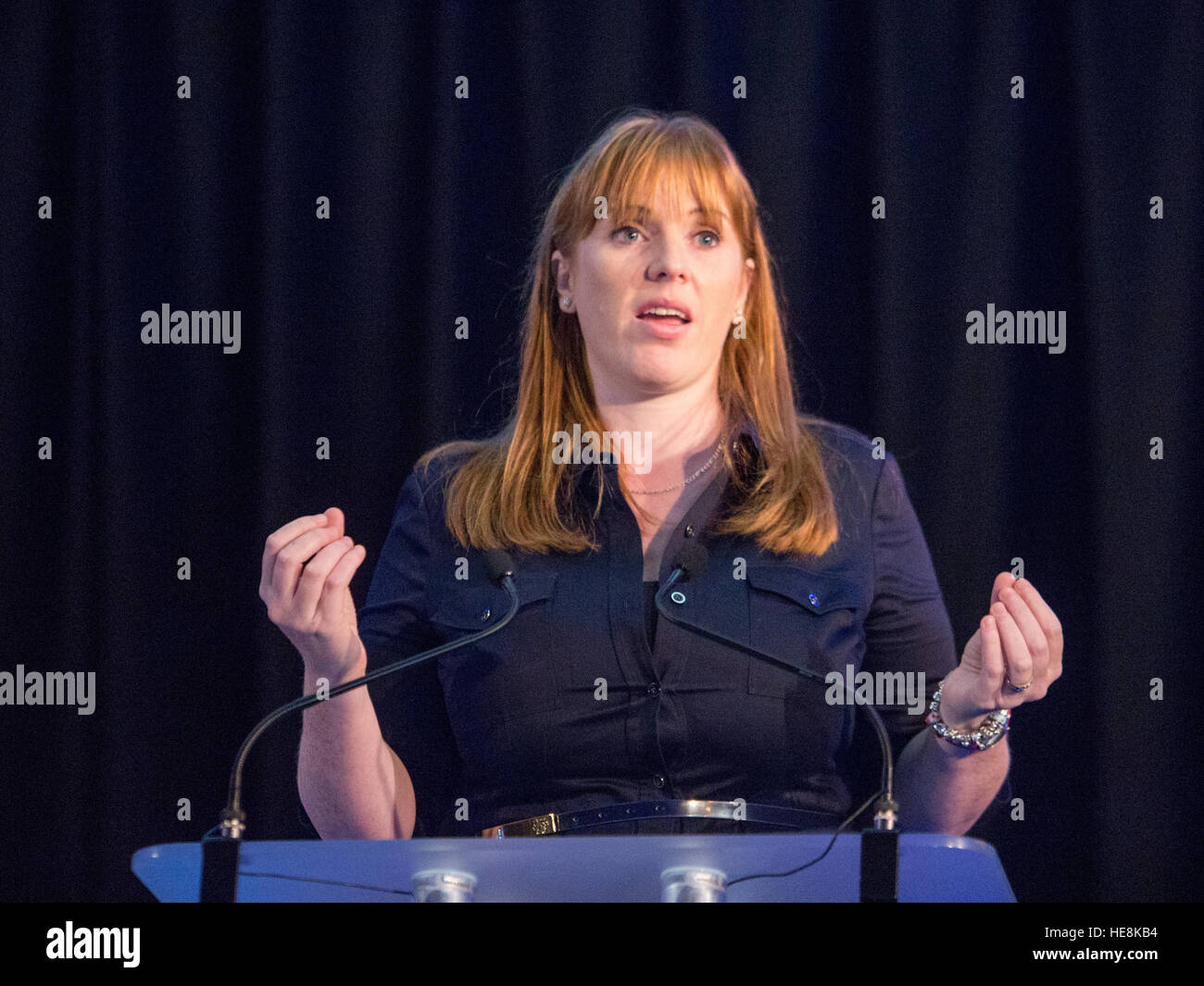 London-Nuss März und Kundgebung gegen Kürzungen im Bildungsbereich, die Finanzierung mit: Angela Rayner, Schatten Secretary Of State for Education wo: London, Vereinigtes Königreich bei: 17. November 2016 Stockfoto