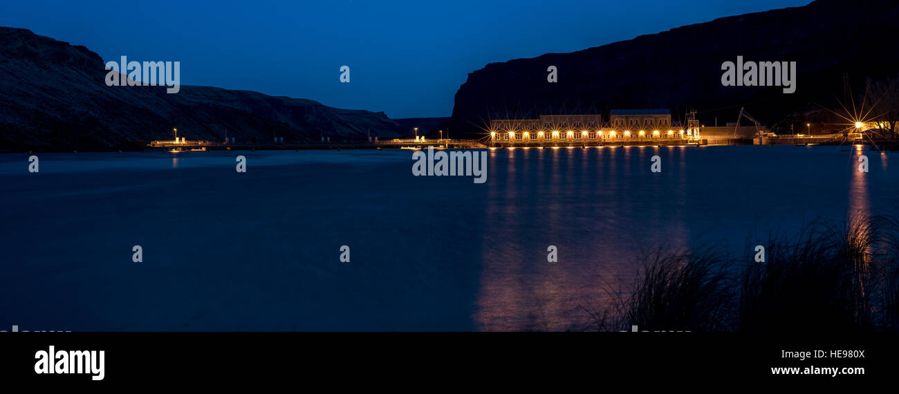 Idaho Damm am Snake River bei Nacht Stockfoto