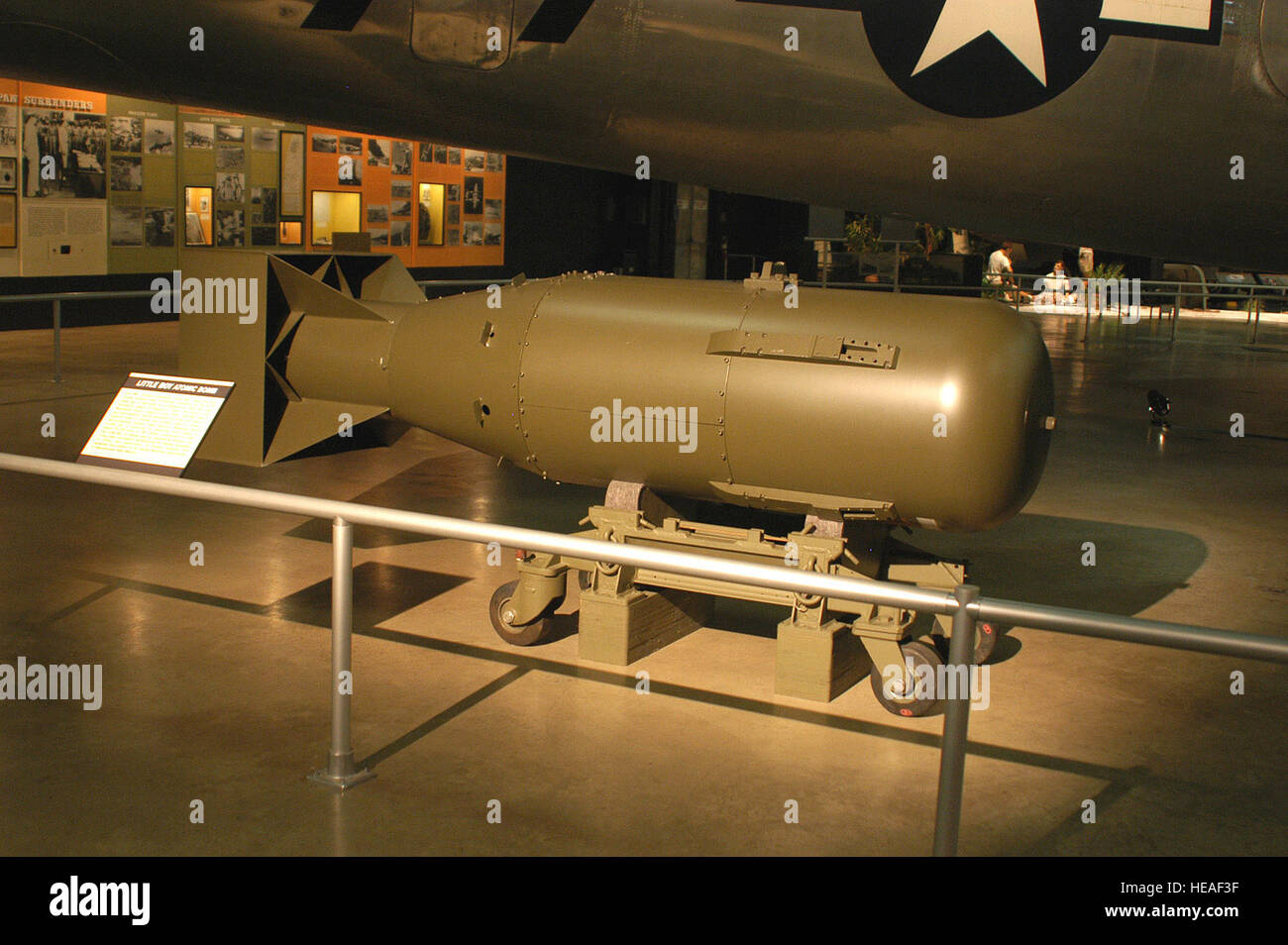 DAYTON, Ohio--"Little Boy" Atombombe im National Museum der United States Air Force. (Foto der US Air Force) Stockfoto