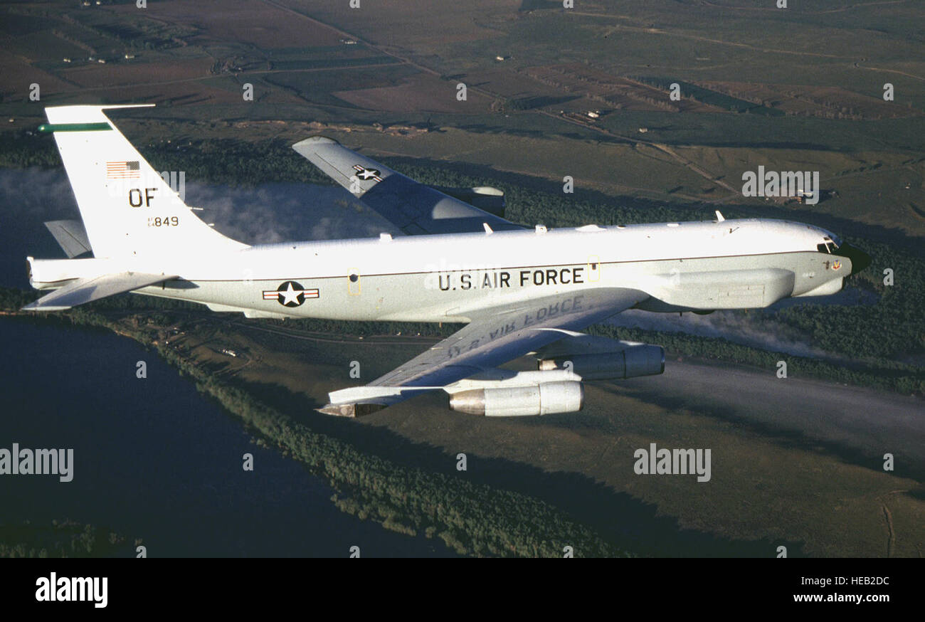 Datei Foto - Der RC-135U bekämpfen gesendet, befindet sich auf der Offutt Air Force Base, Nebraska, informiert strategische elektronische Aufklärung an den Präsidenten, Staatssekretär im Verteidigungsministerium, Department of Defense Führer und Theater-Kommandanten.  (Foto der US Air Force) Stockfoto