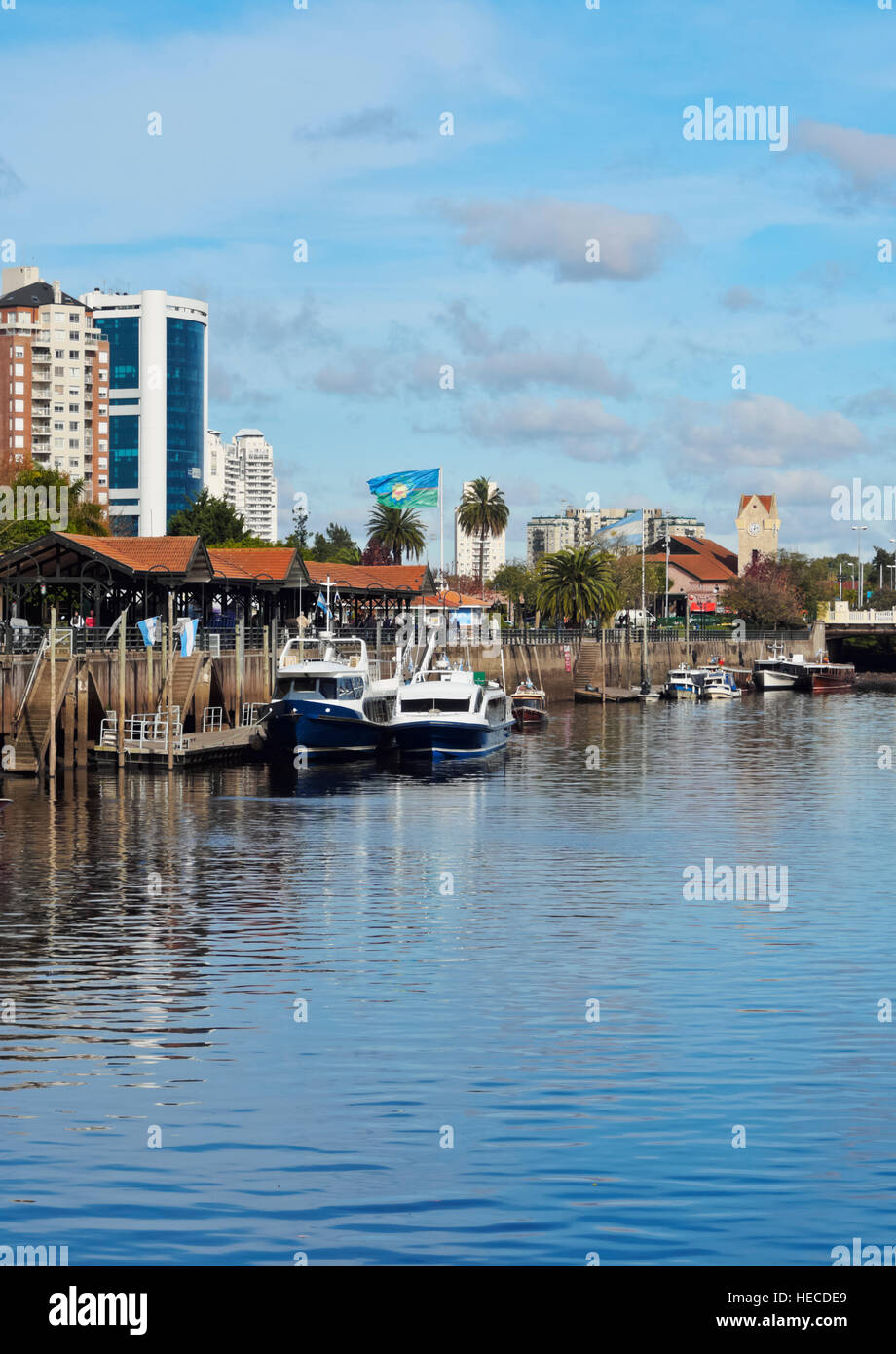 Argentinien, Buenos Aires Provinz, Tigre, Blick auf den Kanal am Fluss Tigre. Stockfoto