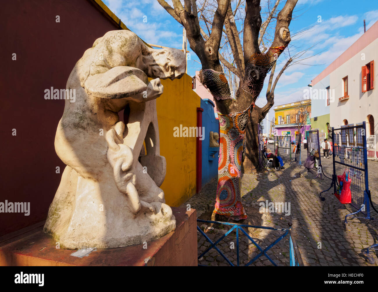 Argentinien, Buenos Aires Provinz, Stadt Buenos Aires, La Boca, Blick auf bunte Caminito. Stockfoto