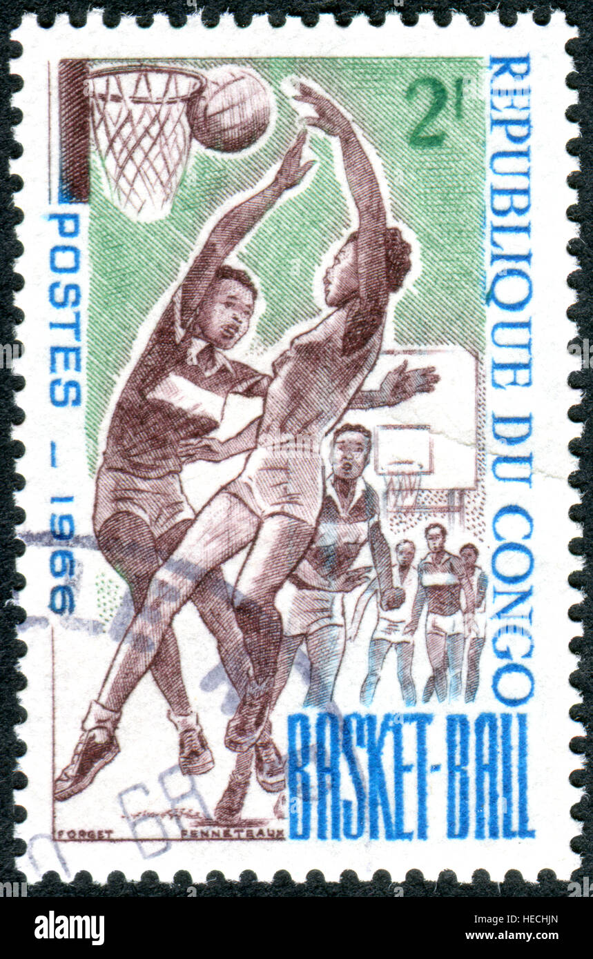 Kongo - ca. 1966: Eine Briefmarke gedruckt im Kongo, zeigt die Basketball, ca. 1966 Stockfoto