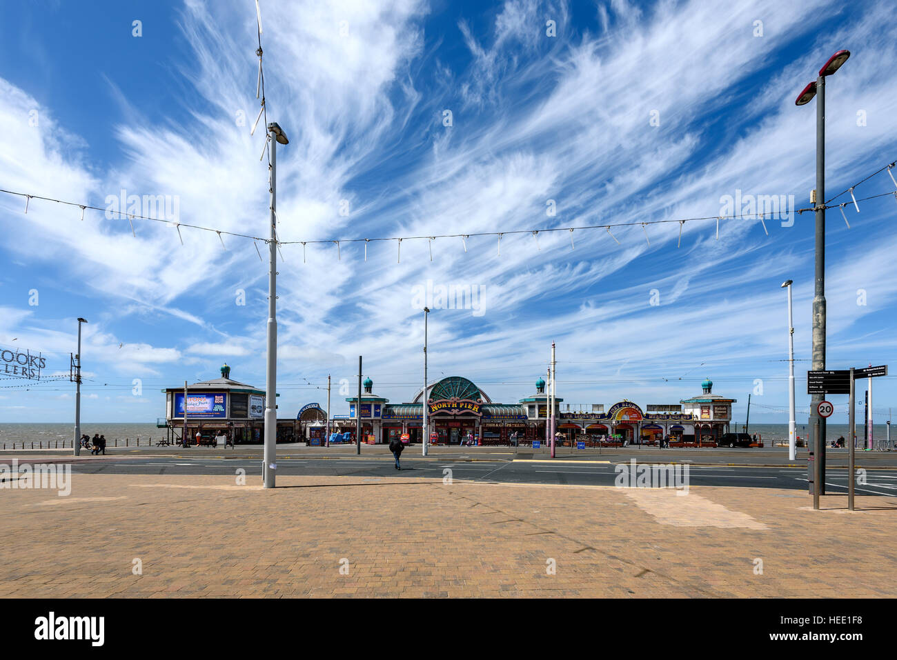 Nord-Pier ist die nördlichste der drei Küsten Piers in Blackpool, England ...es ist die älteste und längste der drei. Stockfoto