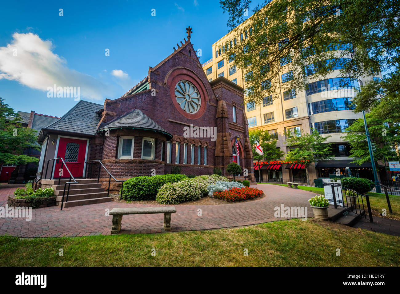 St. Peter es Episcopal Church, in Uptown Charlotte, North Carolina. Stockfoto