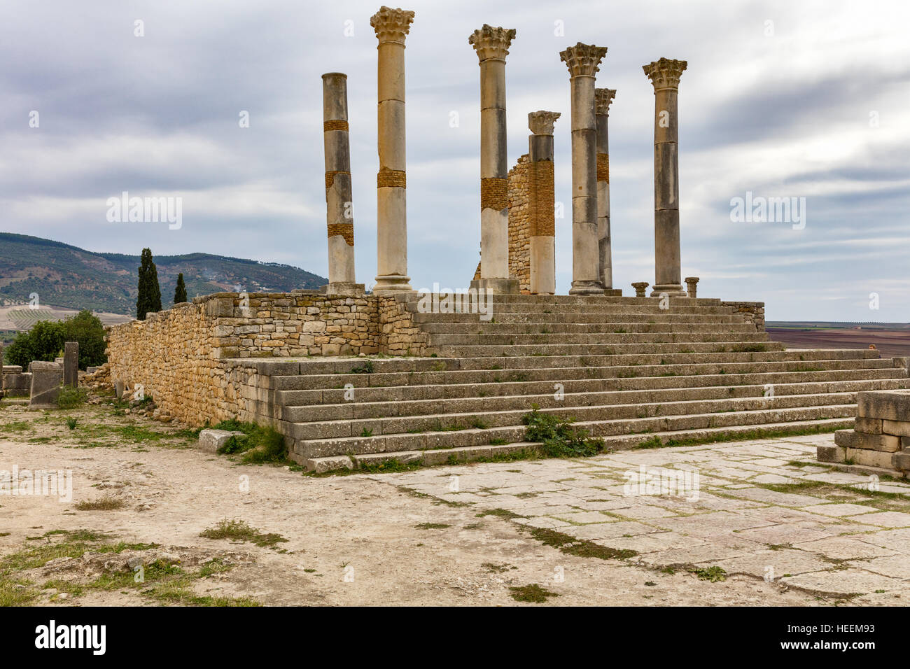 Kapitolinischen Tempel, römische Ruinen, Volubilis, Marokko Stockfoto