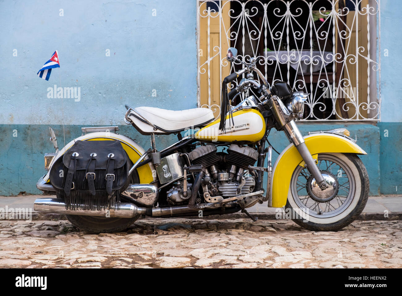 Harley Davidson Motorrad aus den 1950er Jahren geparkt in Trinidad, Kuba Stockfoto