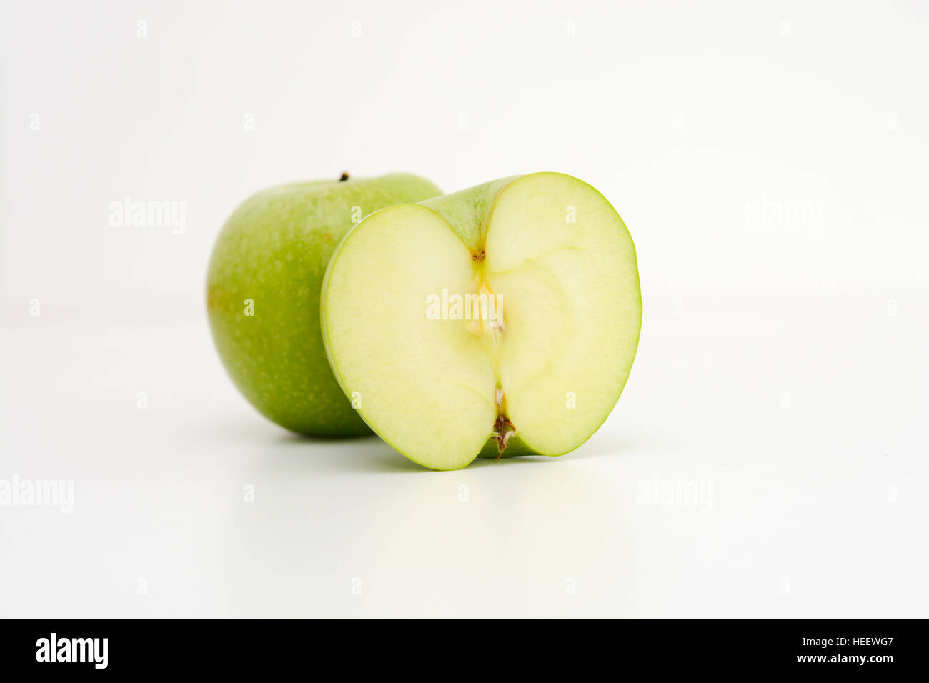 Diät-Konzept mit grünen Äpfeln Stockfoto