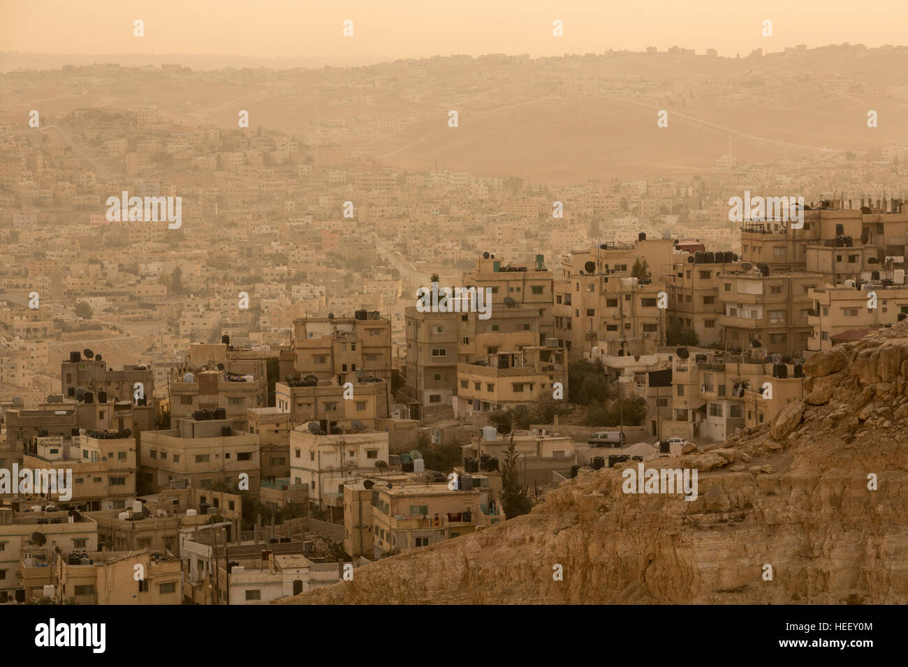 Stadtszene in weitläufigen Zarqa, Jordanien. Stockfoto