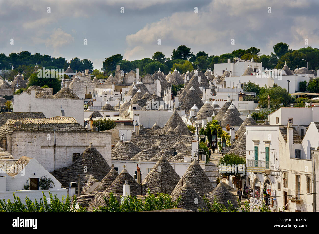 Trulli - Trockenmauern Häuser der Region Apulien in Italien Stockfoto