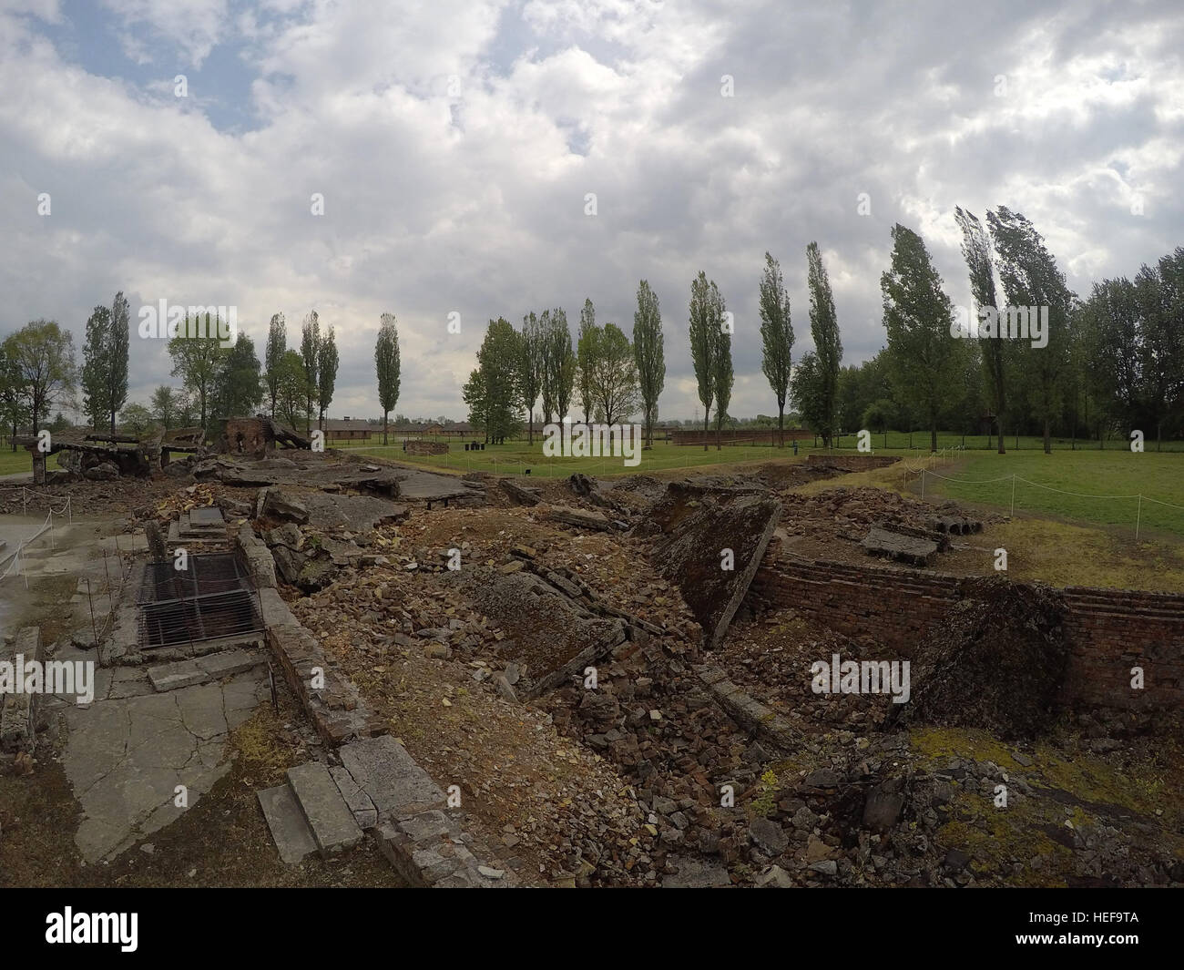 Zerstörte Gaskammer im Konzentrationslager Auschwitz Birkenau KZ Polen Stockfoto