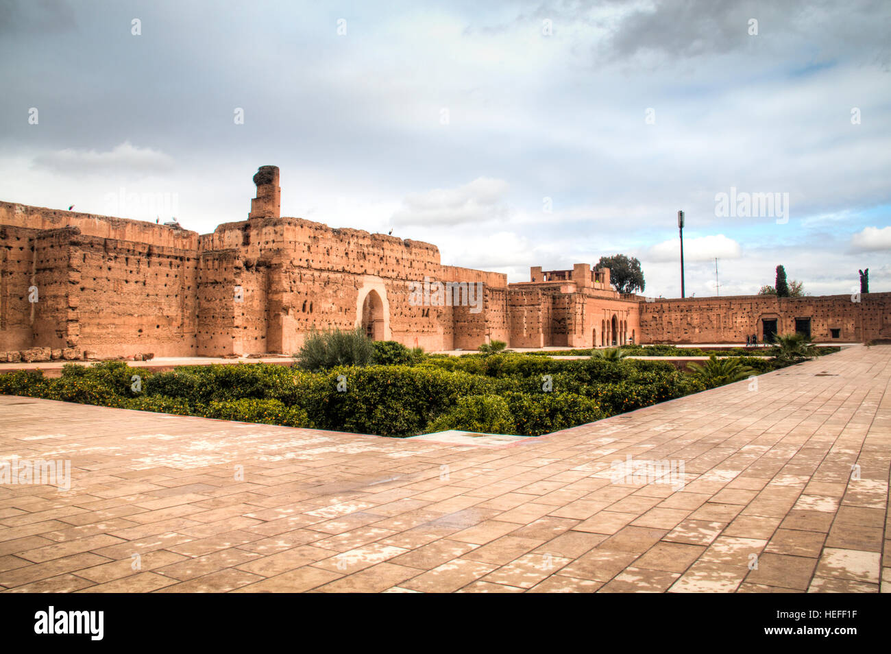 Im Inneren der alten Palast Bab Agnaou, eines der wichtigsten Sehenswürdigkeiten von Marrakesch in Morocoo Stockfoto