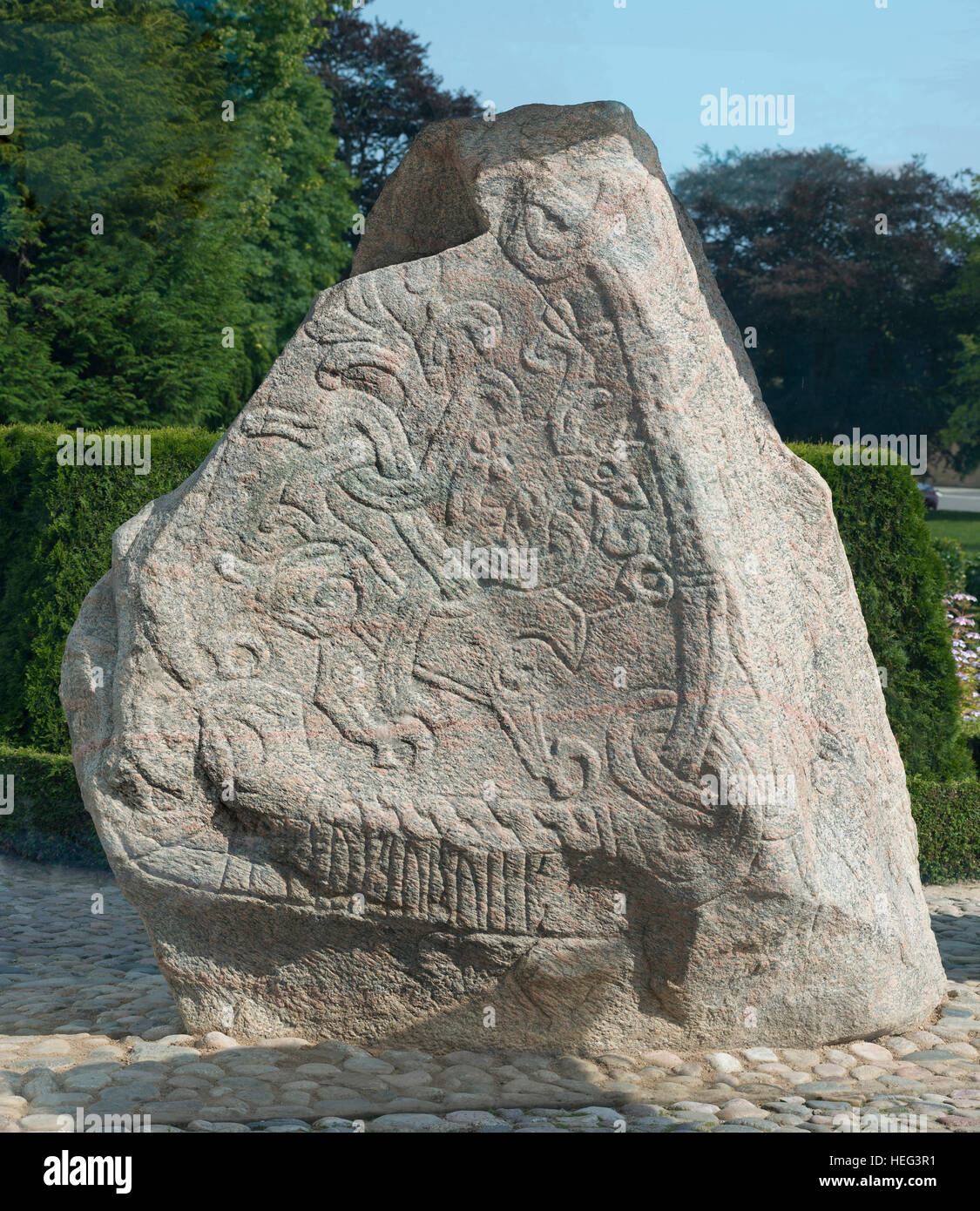 Die große Jelling mit Tierdarstellungen, 10. Jahrhundert, Jelling Steinen, UNESCO-Weltkulturerbe, Jelling, Jütland Stockfoto