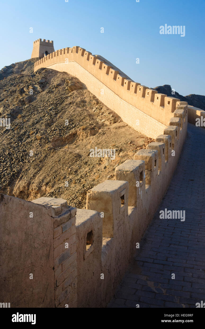 Westlichen beschränken der großen Mauer bei Jiayuguan, Gansu-Provinz, China, Asien Stockfoto