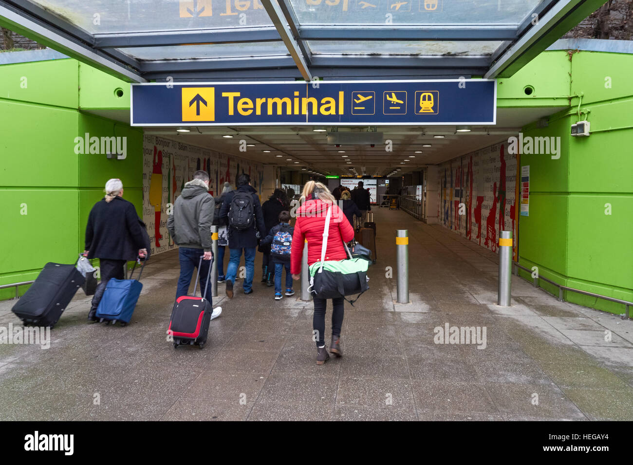 Eingang zum Klemmen an London Stansted Flughafen Essex England Vereinigtes Königreich UK Stockfoto