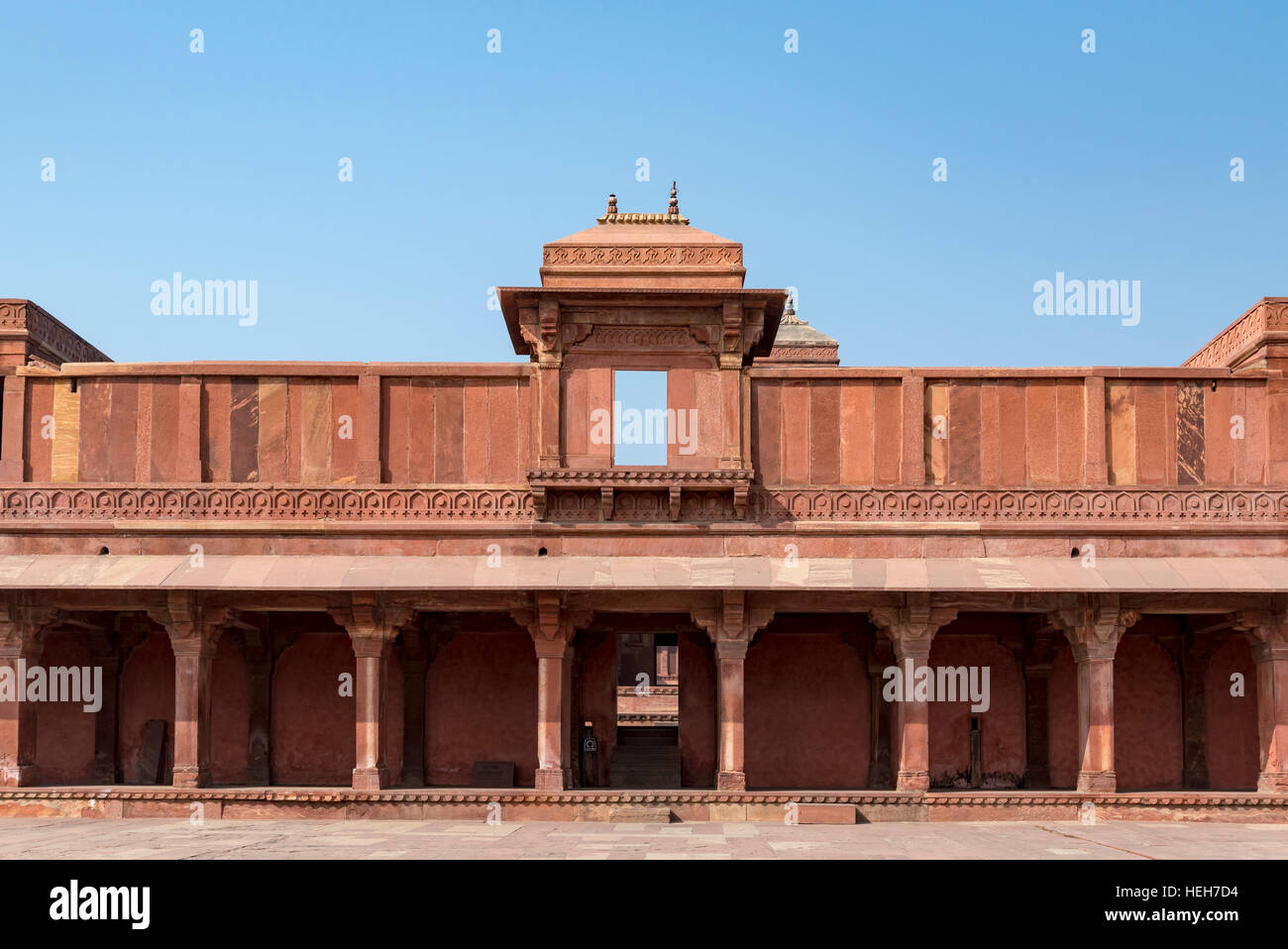 Kolonnaden Durchgang (Dalan), Panch Mahal Palace, Fatehpur Sikri, Indien Stockfoto