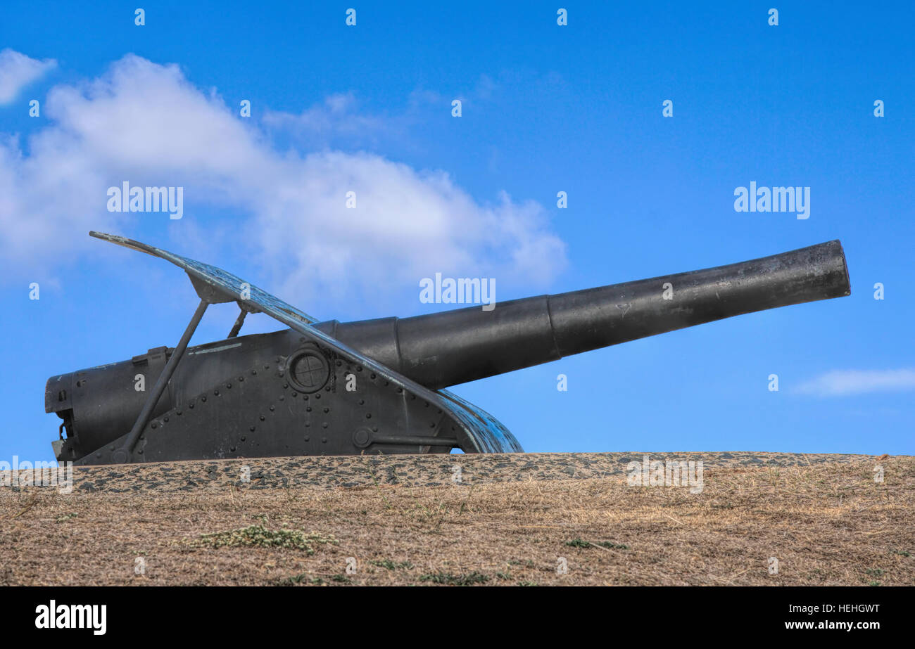 Thursday Island Gun auf grün Fort Hill Stockfoto