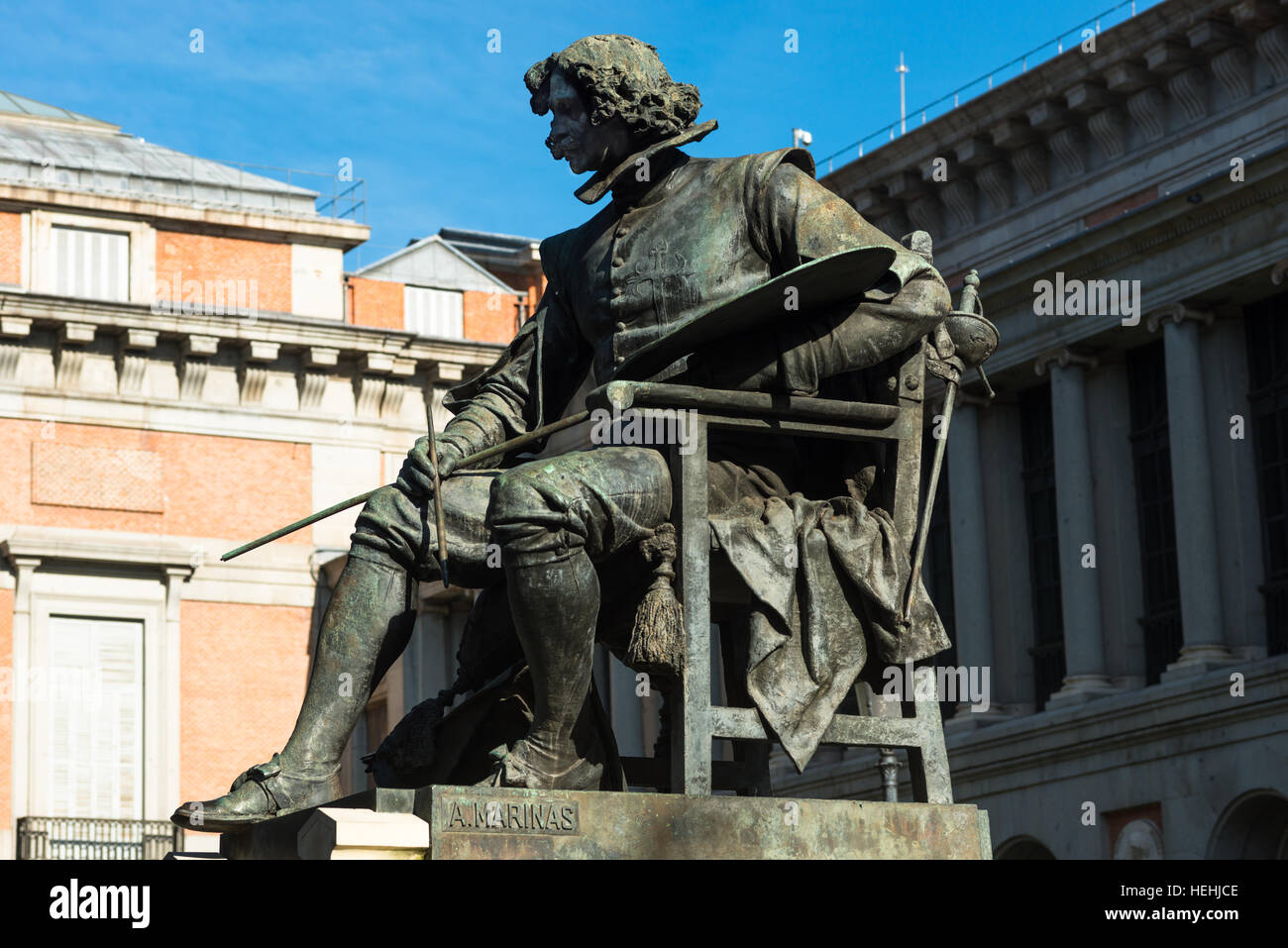 Madrid, Spanien. Statue des spanischen Künstlers Velazquez außerhalb El Prado-Museum. Stockfoto