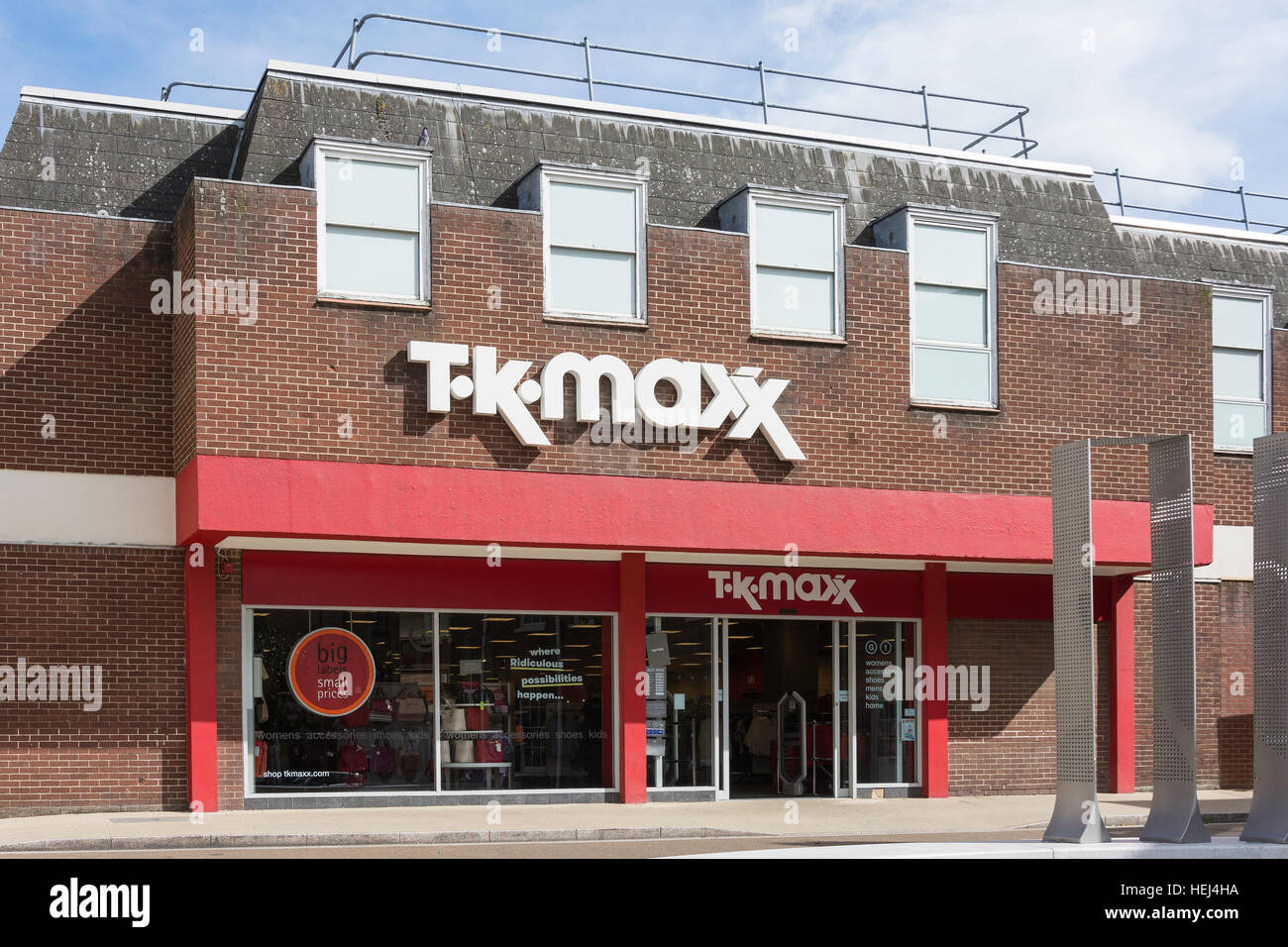 T.K.Maxx Kaufhaus, High Street, Newmarket, Suffolk, England, Vereinigtes Königreich Stockfoto