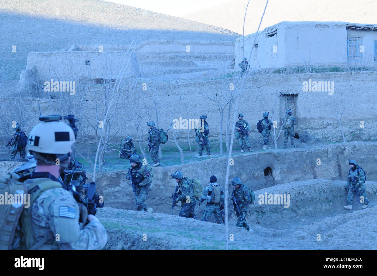 Machen Sie Mitglieder der 5. Afghan National Army Commando Kandak