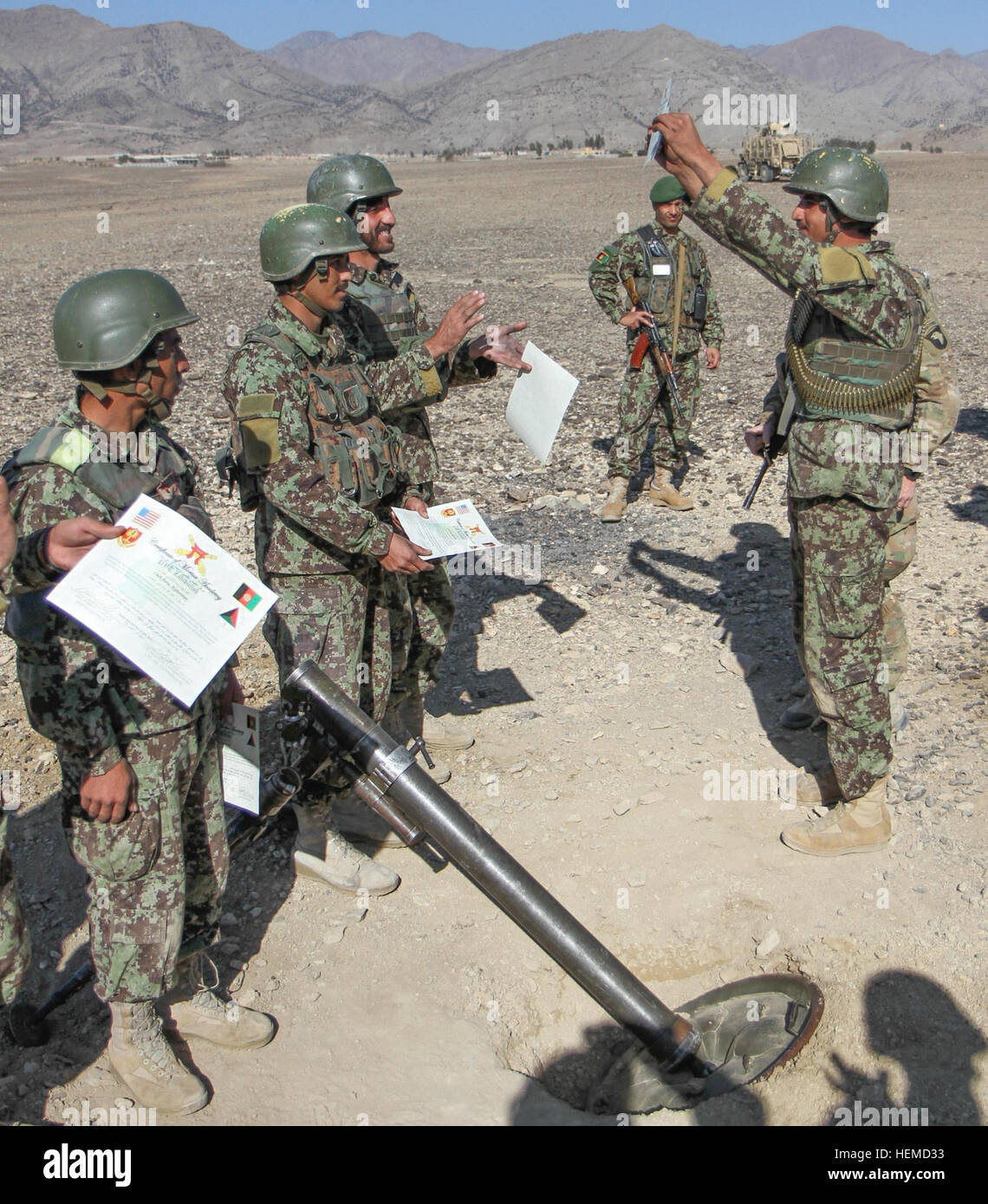 Ein Soldat aus der afghanischen Nationalarmee, 1. Brigade 203. Korps