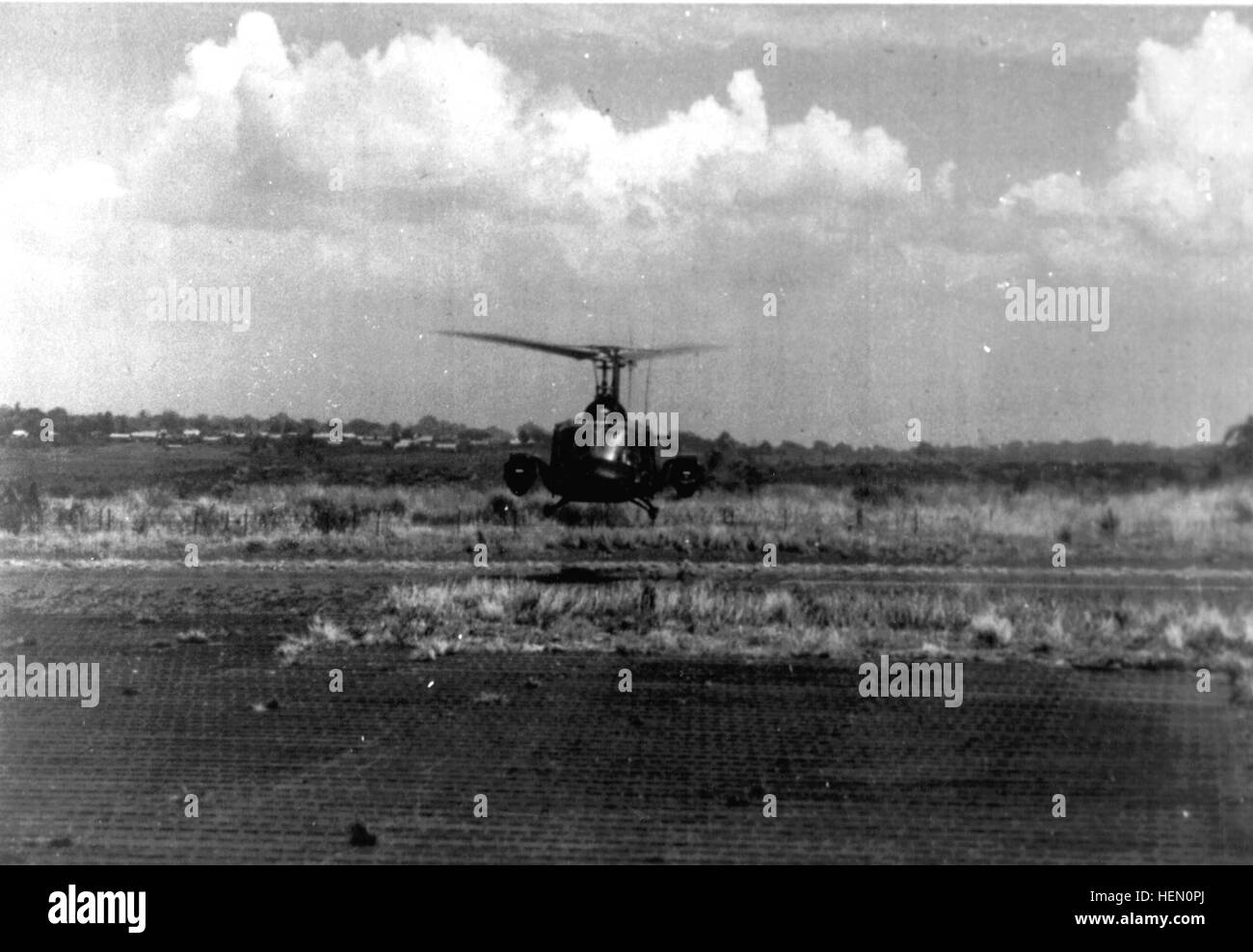 UH-1 b mit TOW Stockfoto