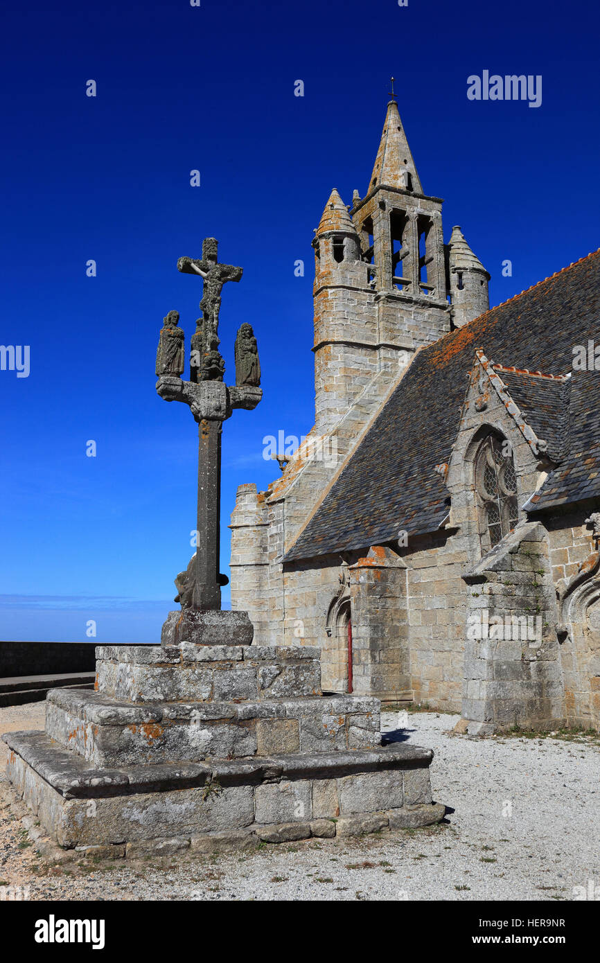 Frankreich, Region Bretagne, Notre Dame De La Joie, Kapelle Unserer Lieben Frau von der Freude Mit Kalvarie Nahe Dem Dorf Saint-Pierre Stockfoto