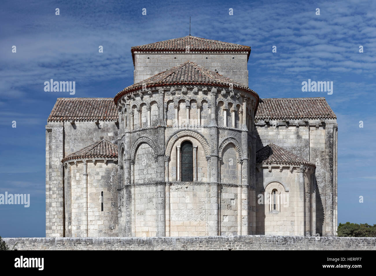 Romanische Kirche Sainte-Radegonde, Ste-Radegonde, Talmont-Sur-Gironde, Charente-Maritime, Frankreich Stockfoto