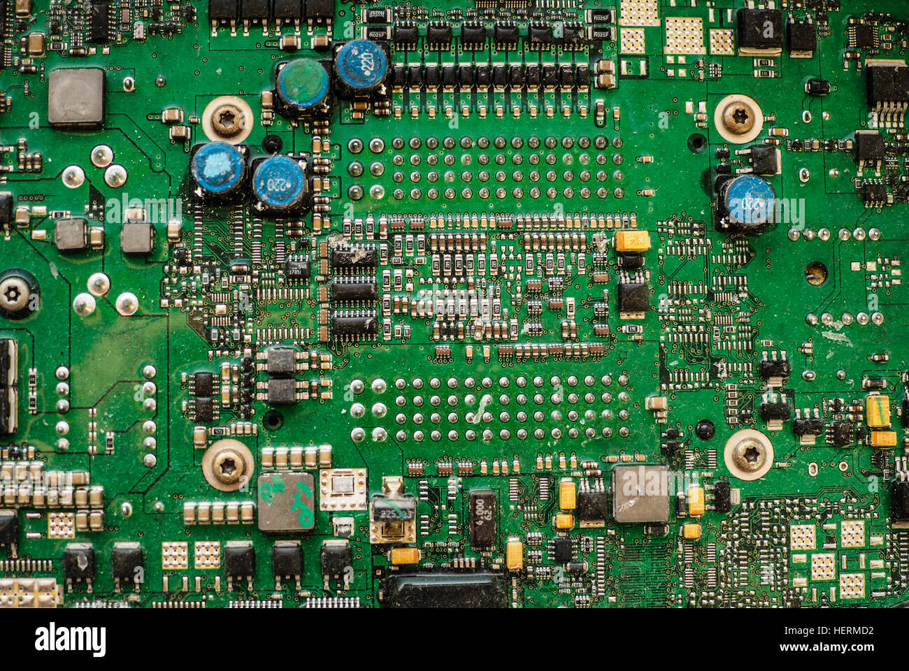 gebrauchte und schmutzigen Teller von elektronischen Bauteilen Stockfoto