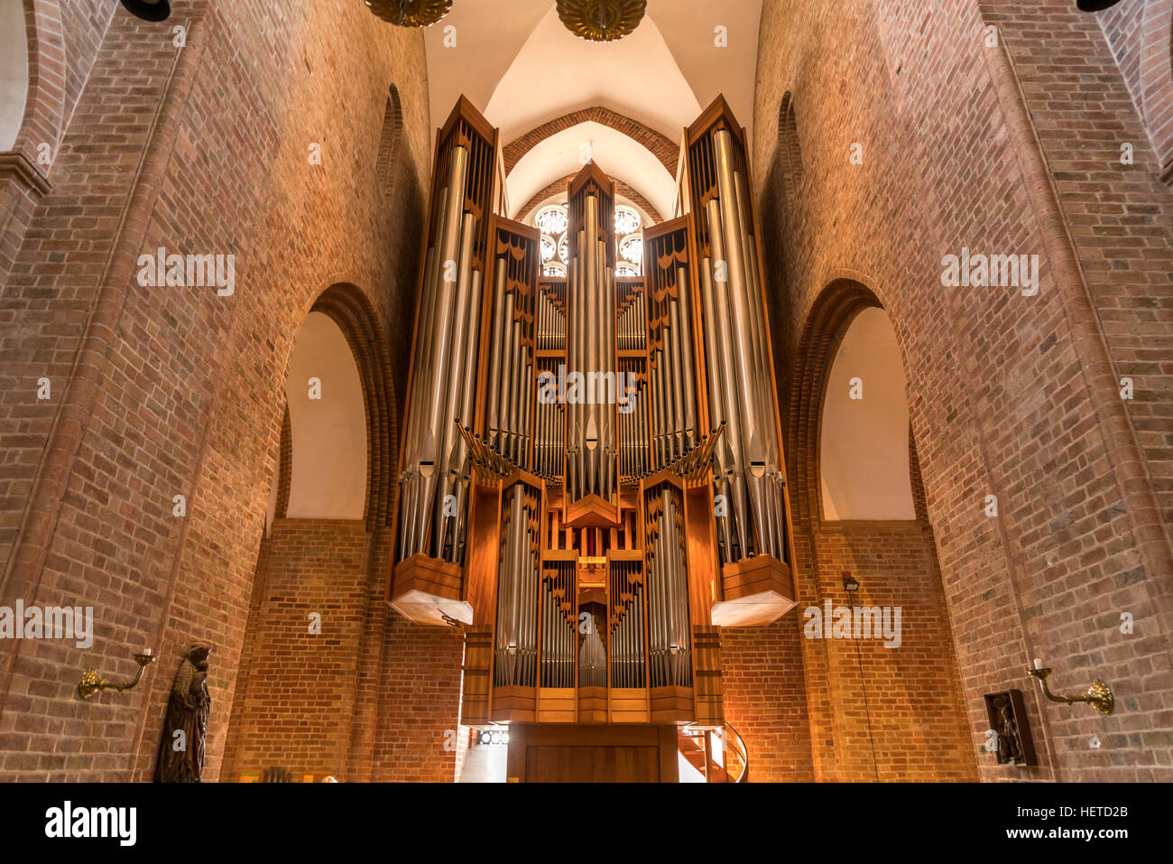 ratzeburger-dom-innen-fotos-und-bildmaterial-in-hoher-aufl-sung-alamy