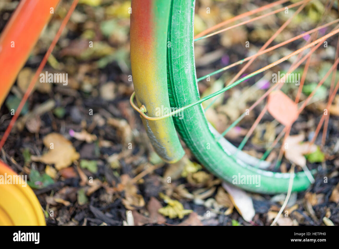 Detail der bunten verschwommene Fahrrad. Stockfoto
