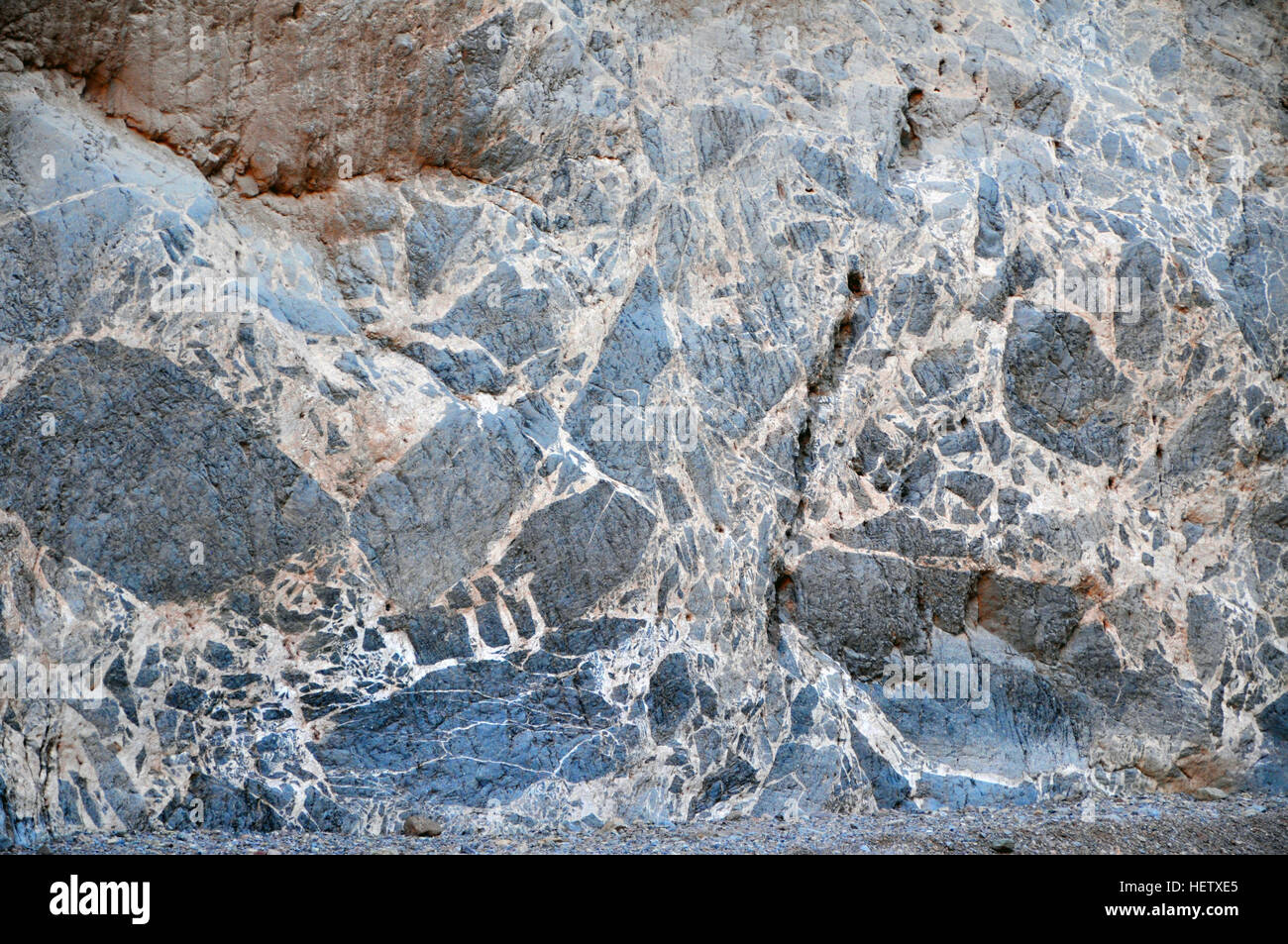Megabreccia entlang der Wände des Titus Canyon, Death Valley Nationalpark, Kalifornien, USA Stockfoto