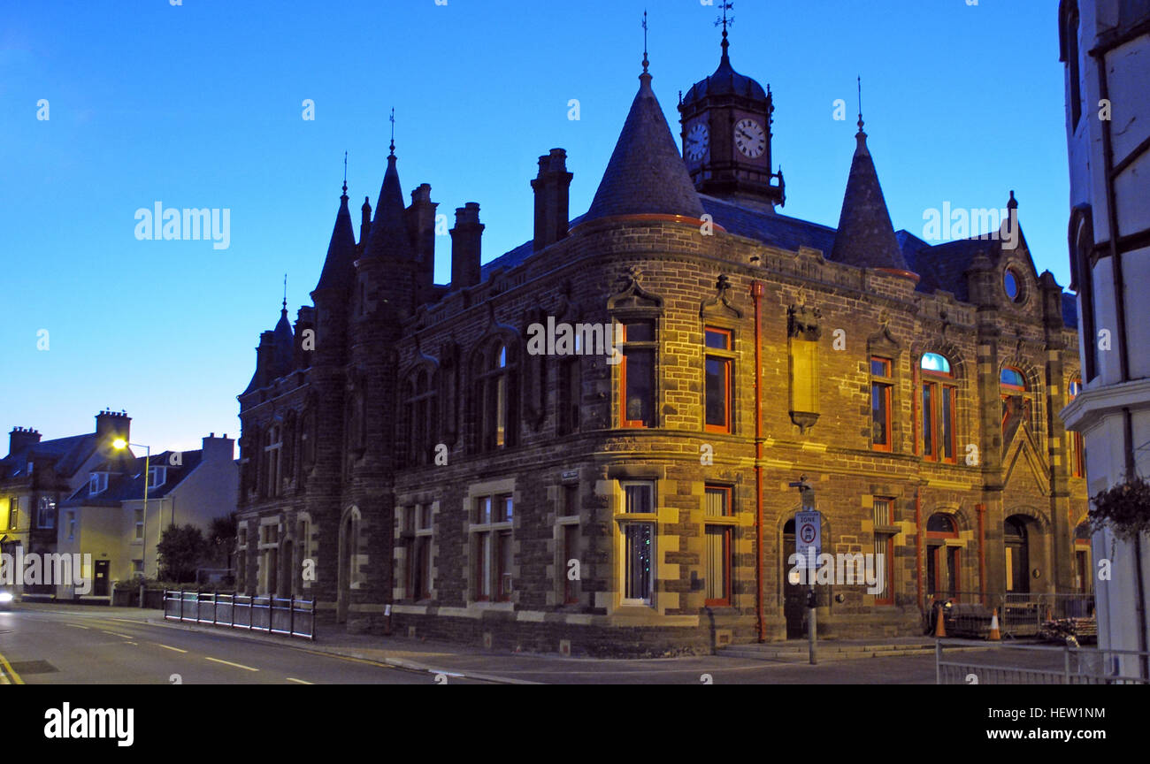 Stornoway Rathaus in der Abenddämmerung, Isle Of Lewis, Schottland, Vereinigtes Königreich Stockfoto