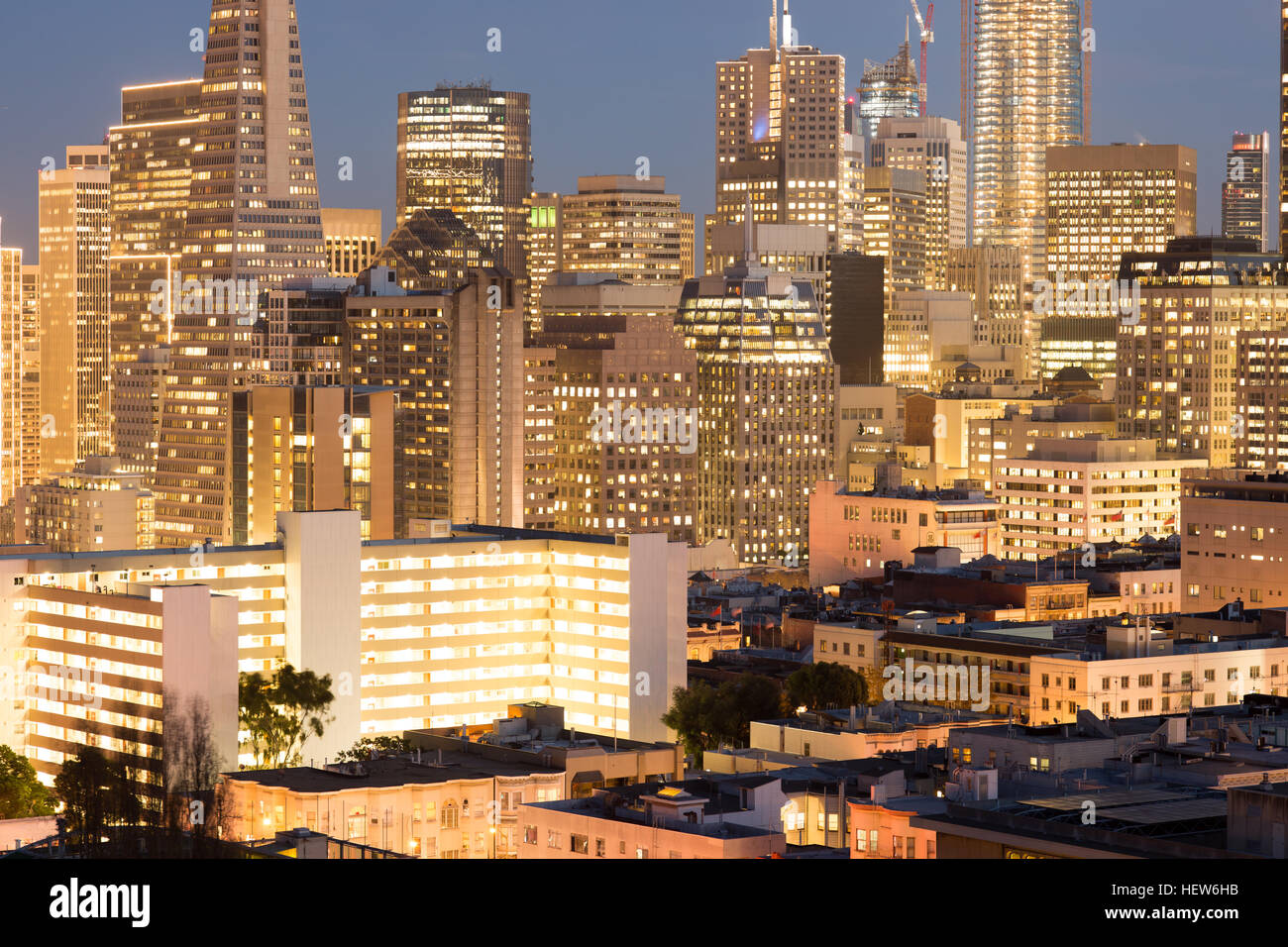 San Francisco Weihnachtsbeleuchtung betrachtet von Russian Hill Nachbarschaft. Stockfoto