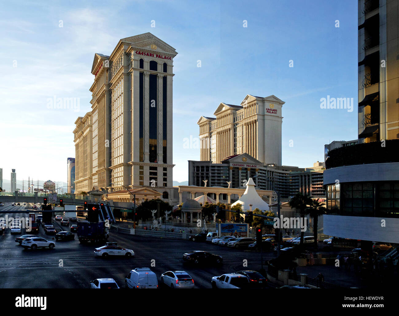 Caesars Palace ist ein AAA Four Diamond-Luxus-Hotel und Casino in Paradies, Nevada, USA, befinden sich auf der Westseite des Las Vegas Strip, zwischen Bellagio und The Mirage. Es ist eines der angesehensten Casino-Hotels der Welt und einer der größten und bekanntesten Sehenswürdigkeiten Las Vegas Stockfoto