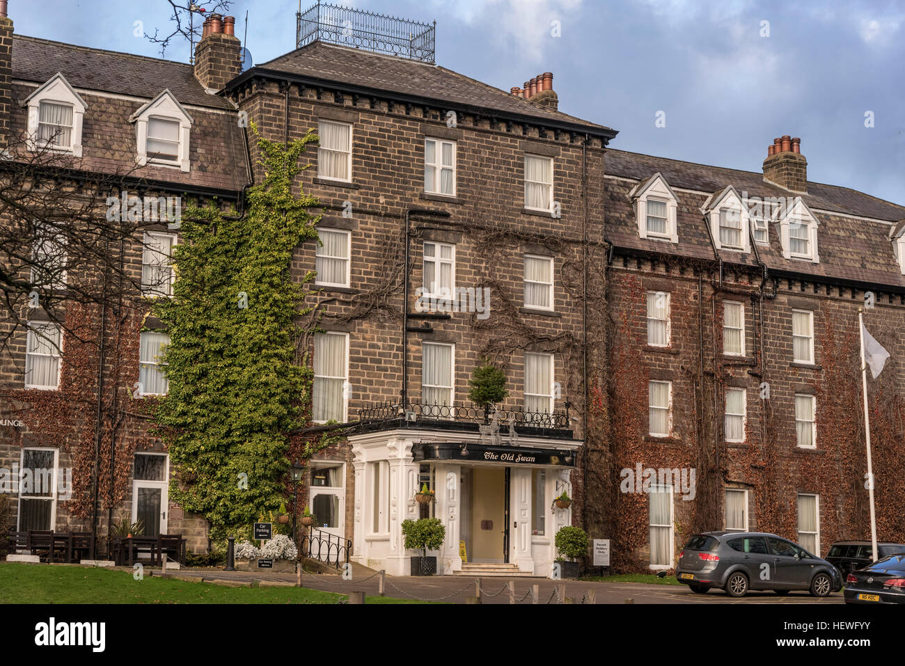 Das Old Swan Hotel in Harrogate North Yorkshire. Das Hotel die berühmte Krimiautorin Agatha Christie im frühen 20. Jahrhundert verschwand. Stockfoto