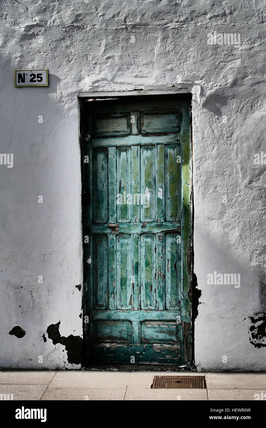 Türkis Holztür von dieser traditionellen Corralejo auf Fuerteventura nach Hause Stockfoto