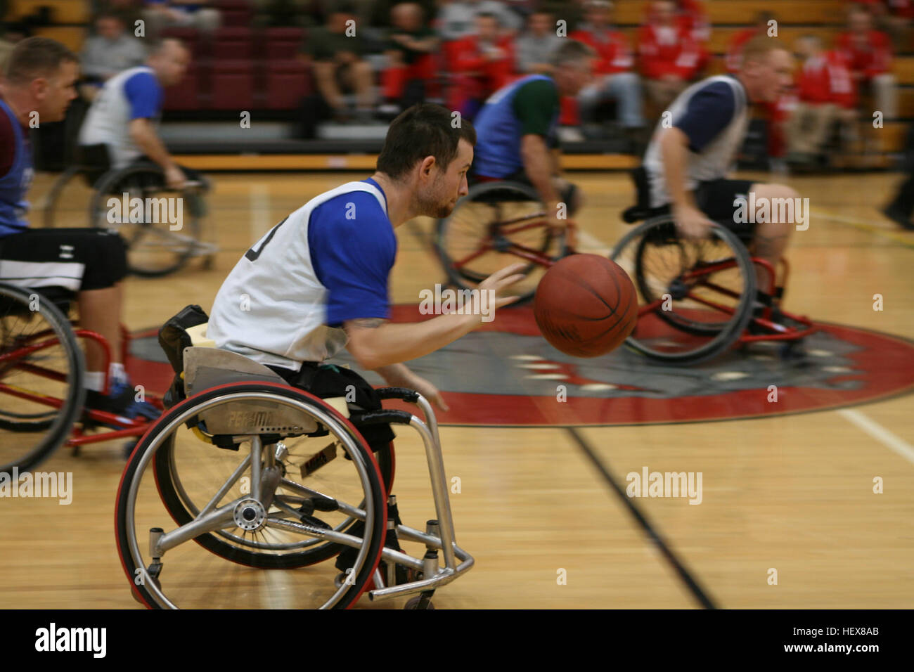 Mehr als 300 verwundete Krieger konkurrieren in den Marine Corps Studien in Camp Pendleton, Kalifornien, März 1-6 für eine Chance, das Korps bei den Krieger spielen noch in diesem Jahr vertreten. Die Krieger-Spiele ist ein Paralympic-Stil-Wettbewerb für Verwundeten, Kranken und verletzten Service-Mitglieder.  Das All-Marine-Team wird an gegen die anderen Zweige der Streitkräfte, ihren ersten Platz-Titel zu verteidigen Kopf gehen. Verwundeten Krieger Regiment zum dritten jährlichen Marinekorps Versuche DVIDS826632 zu hosten Stockfoto