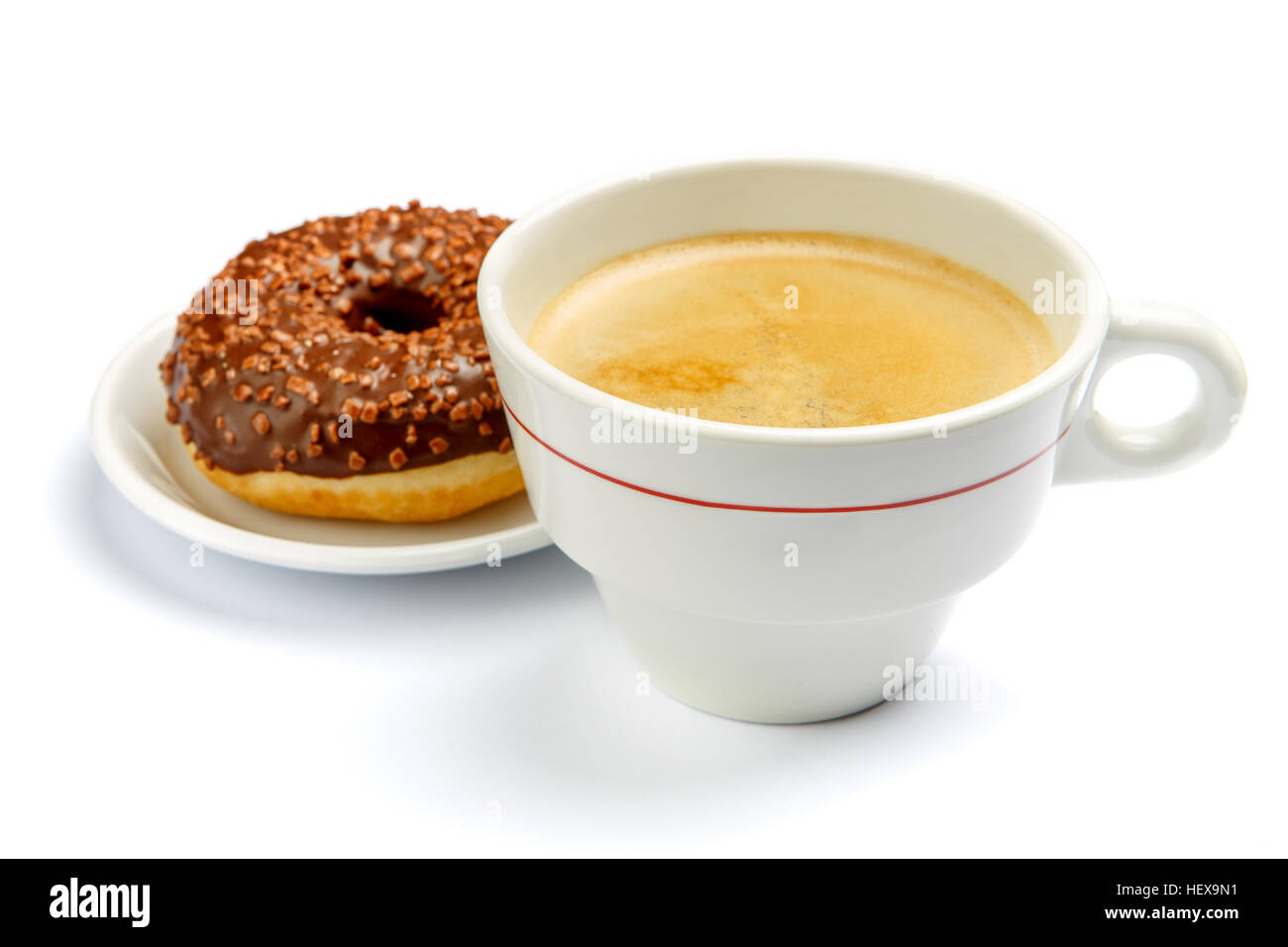 Krapfen und Kaffee isoliert auf weiss Stockfoto