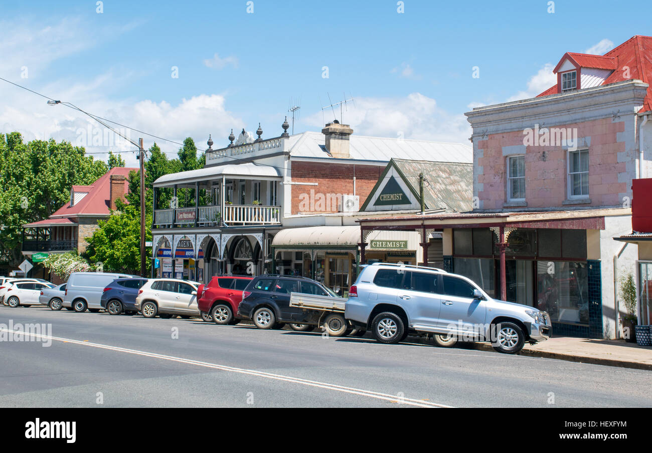 Eine kurze Autofahrt von der australischen Hauptstadt Canberra ist die kleine Stadt Braidwood, NSW. Stockfoto